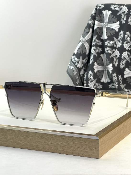 Picture of Chrome Hearts Sunglasses _SKUfw76161657fw